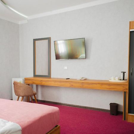 Rich Hotel Turkistan Eksteriør bilde