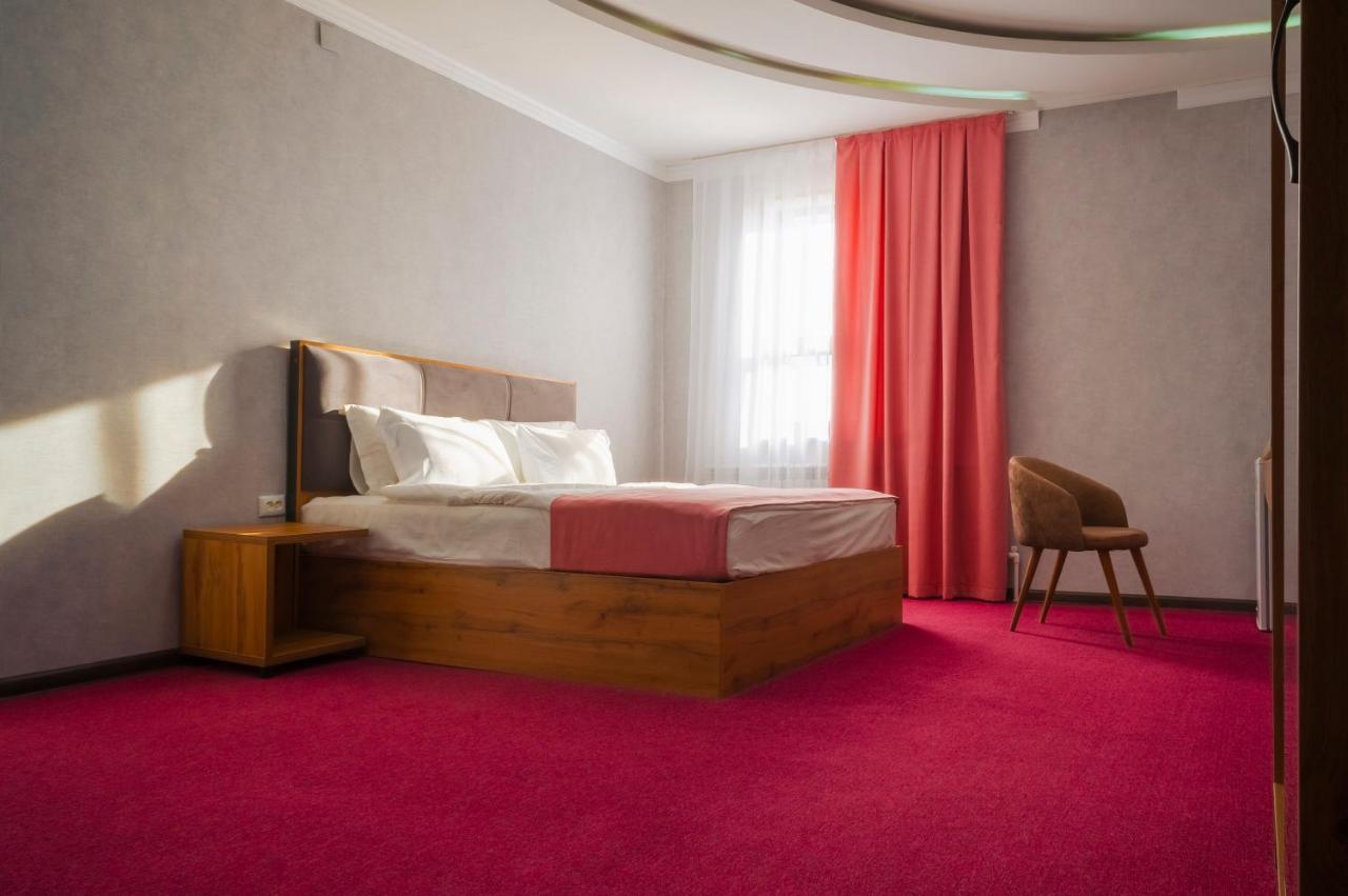 Rich Hotel Turkistan Eksteriør bilde